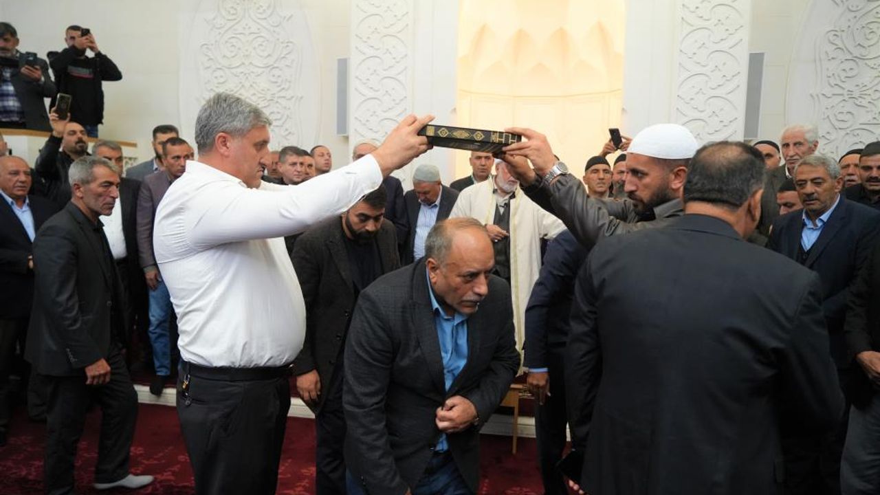 8 yıllık husumette barış sağlandı