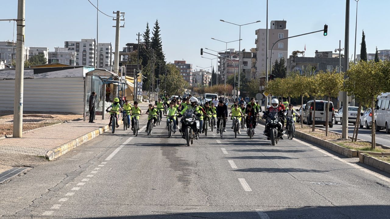 Pedallar bağımsızlık için çevrildi