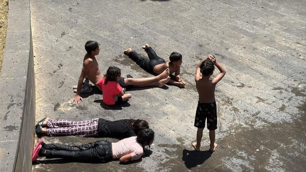 Kavurucu sıcaklar Diyarbakır’ı etkisi altına aldı