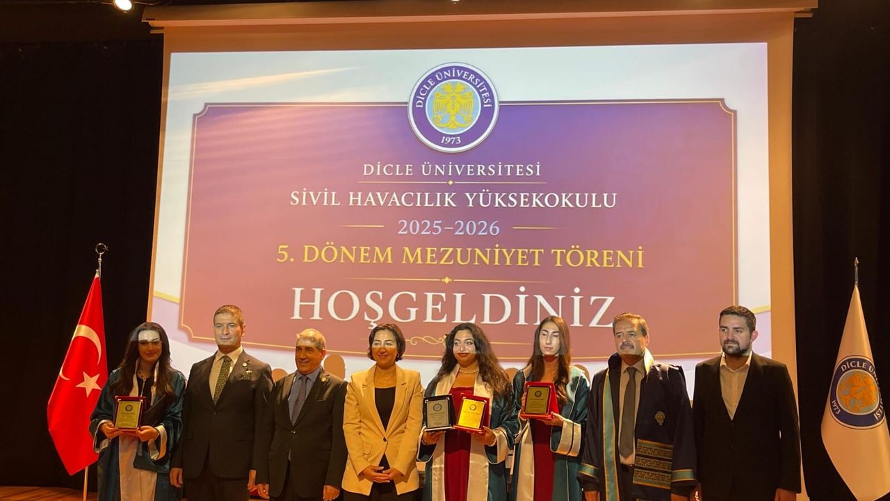 Dicle Üniversitesi’nde mezuniyet heyecanı
