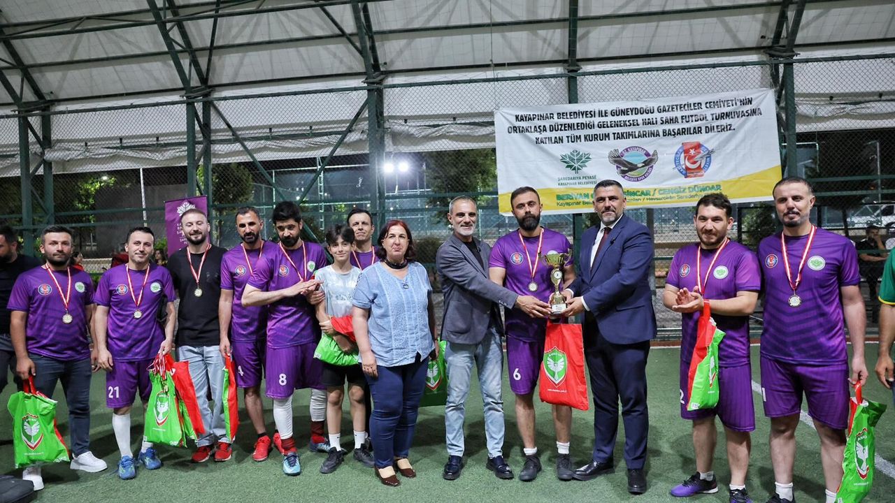 Diyarbakır’da kurumlar arası futbol turnuvası sona erdi