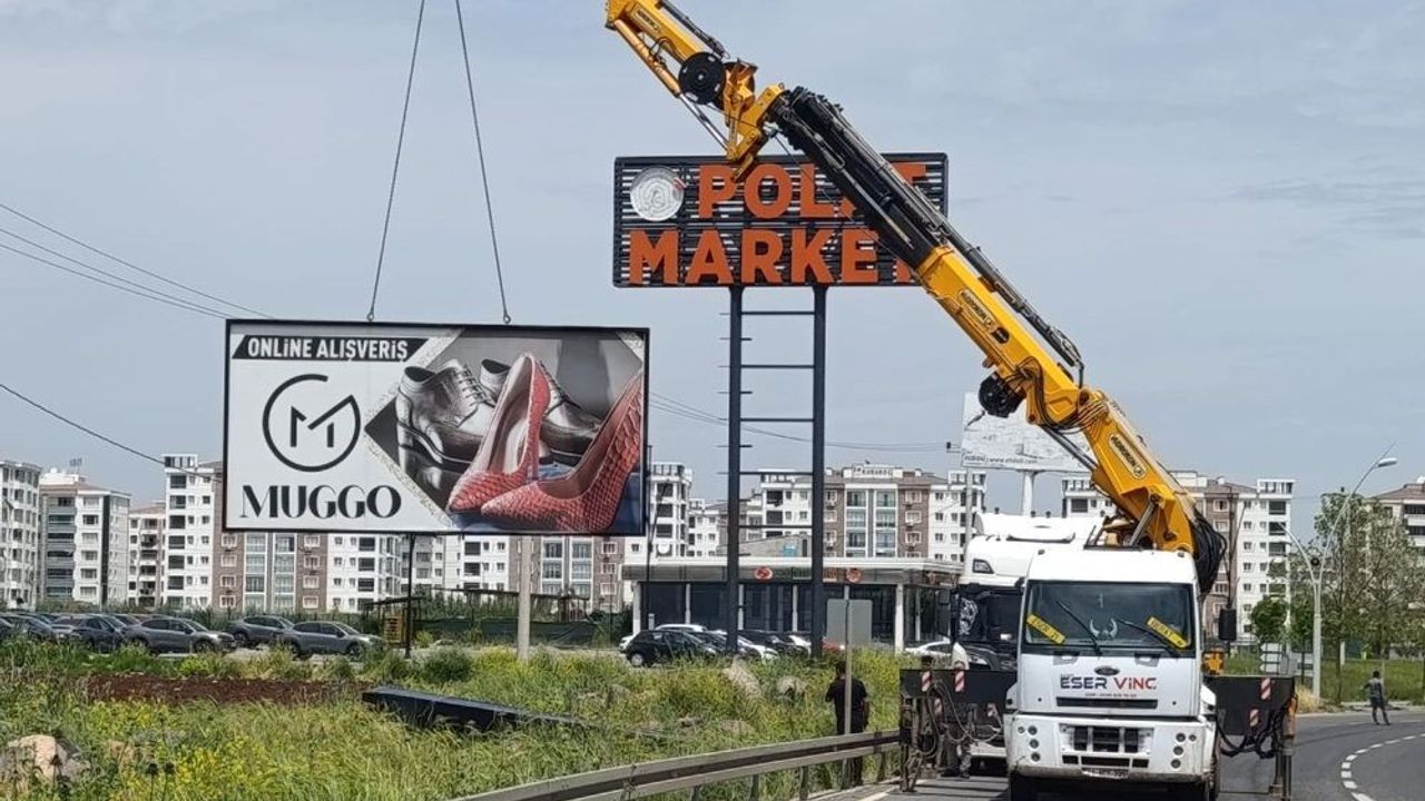 Diyarbakır’da şehir siluetini bozan yapılar kaldırılıyor