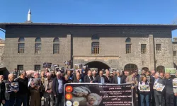 Kürt partilerinden Diyarbakır’da Halepçe anması
