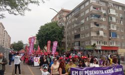 Binlerce kişi meydana aktı! Diyarbakır'da 1 Mayıs coşkusu
