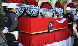Diyarbakır’ da hayatını kaybeden Emniyet Müdürü Canpolat toprağa verildi