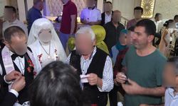 Düğünde akılalmaz hırsızlık olayı: Pasta yiyip, takıları çaldı
