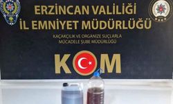 Bir evde litrelerce kaçak içki ele geçirildi