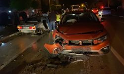 Konya'da otomobiller çarpıştı: 2 yaralı