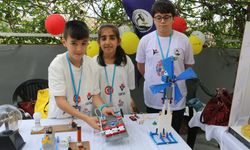 Diyarbakır'da öğrenciler yaptıkları bilimsel projelerini sergiledi