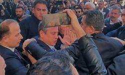 CHP Lideri Özgür Özel, saldırıya uğradı