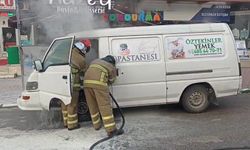 Panelvan minibüste yangın paniği