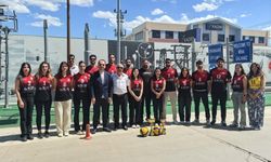 Diyarbakır’da şampiyon oyunculara destek