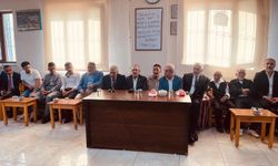 Diyarbakır'da AK Partili Heyet, Çavdar ailesinin taziyesine katıldı