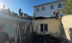 Bingöl’de korkutan çatı yangını