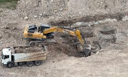 Diyarbakır'da 89 kişiye mezar olan Galeria İş Merkezi'ne ilk kepçe vuruldu