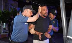 Kendisini sakat bırakan husumetlisini, tabancayla vurdu