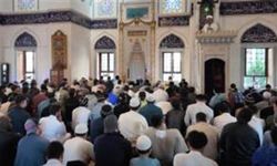 Japonya'da bayram namazı 3 kez kılındı