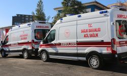 Tır ile otomobil çarpıştı: 6 yaralı