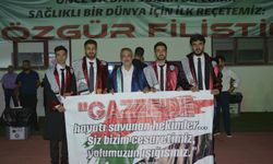 Diyarbakır’da mezuniyet törenine Gazze ve Filistin damgasını vurdu