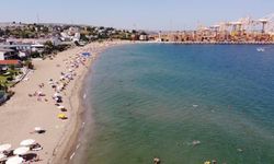 Vatandaşlar bayramda plajlara akın etti