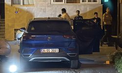 Otomobilin içindeki yolcu, sürücüyü öldürdü