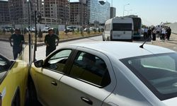 Diyarbakır’da otobüs ile otomobil çarpıştı: Trafik felç oldu