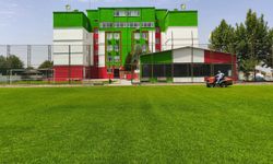 Kayapınar Belediyesi'nde  Amedspor tesislerinde bakım çalışması