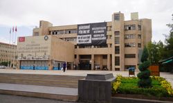 Diyarbakır Büyükşehir Belediyesi’nde neler oluyor?