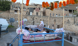 Mardin ve Batman'da "dam palas" keyfi