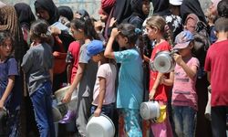 Gazze'de açlıktan kaynaklı ölümler artıyor: Son 24 saatte 8 Filistinli öldü