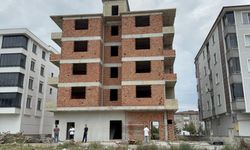 15 yaşındaki kız çocuğu inşaatın önünde ölü bulundu