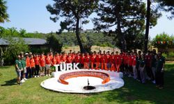 Gençler Türk Kızılay’ın misafiri oluyor
