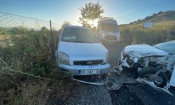 Bingöl’de otomobiller çarpıştı: 3 yaralı