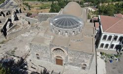 Diyarbakır’da 1600 yıllık kilise depremden sonra yeniden hayat buldu