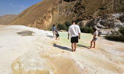 Van’ın travertenleri, Pamukkale gibi