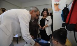 Diyarbakır’da özel eğitim öğrencilerine kırtasiye desteği