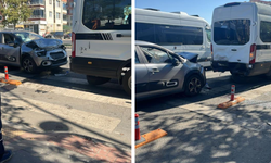 Diyarbakır’da otomobil transite çarptı, 1 yaralı