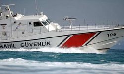 Göçmen botu Sahil Güvenlik botuna çarptı: 5 ölü