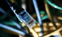 İnternet erişimine sahip girişimlerin yüzde 93,6'sı sabit hat kullandı