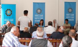 Diyarbakır Eşbaşkanı Bucak, muhtarlarla buluştu