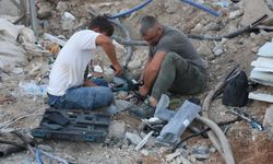 Yer altındaki elektrik kabloları bomba gibi patladı
