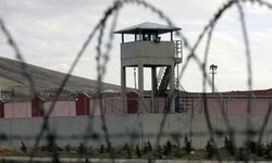 Cezaevine iç çamaşırına gizlenmiş uyuşturucu sokmaya çalıştılar