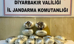 Diyarbakır'da zehir tacirlerine darbe