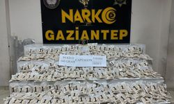 Binlerce uyuşturucu hap çuvallara zulalanmış halde bulundu