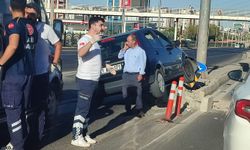 Diyarbakır'da bir araç refüje çarptı
