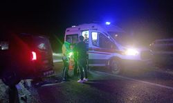 Çorum'da kamyonet ile minibüs çarpıştı: Yaralılar var