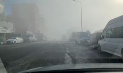 Diyarbakır Kulp’ta sabah saatlerinde sis etkili oldu