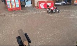 Diyarbakır'da sağanak hayatı felç etti