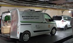 Batman'da damdan düşen adam öldü