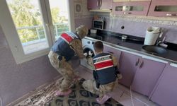 Şanlıurfa'da çamaşır makinesinden 12 tabanca çıktı
